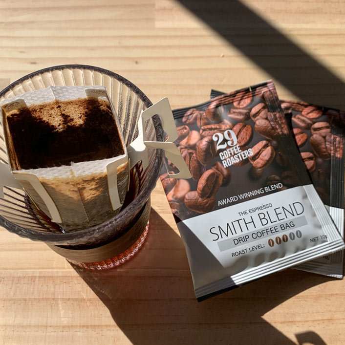 Drip Coffee Smith Blend pack with 10 drip coffee bags, award-winning blend with cocoa, biscuit, nut, fruit flavors.